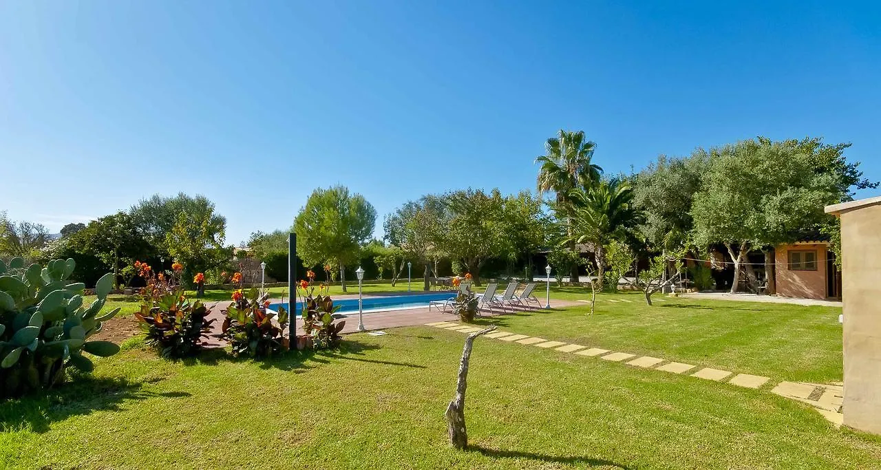 Marilen - Finca With Large Garden & Pool Villa Alcudia  Alcudia (Mallorca)